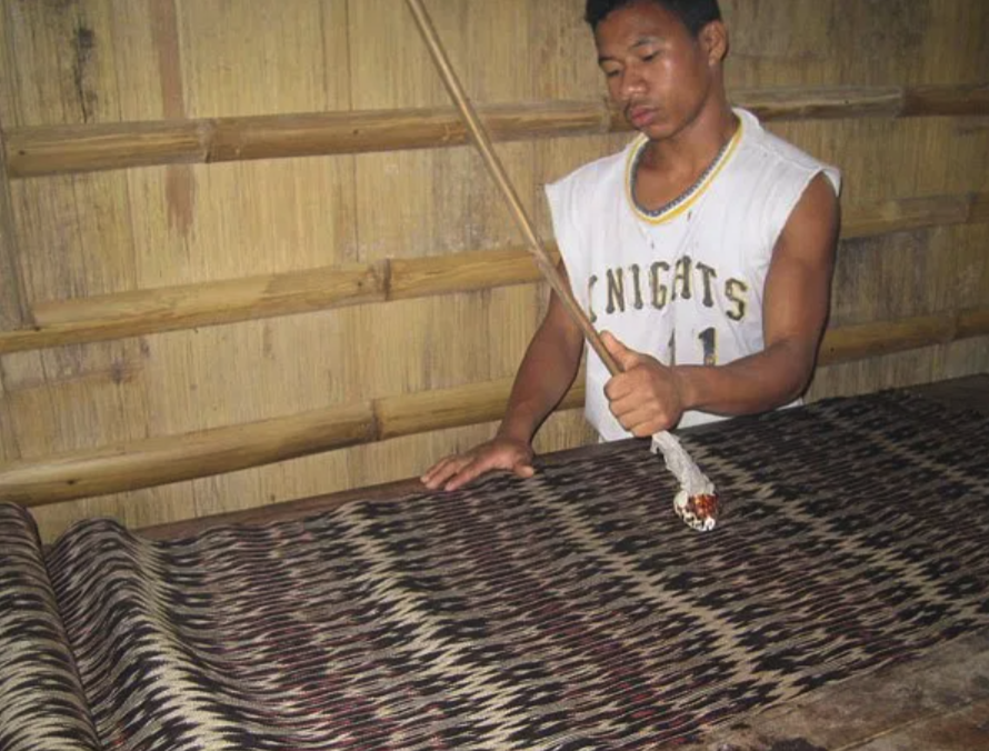 フィリピンの伝統的織物「T'nalak(ティナラック)」T'boli(ティボリ族)に伝わる民芸品を徹底解説！ - フィリピンスタートアップ